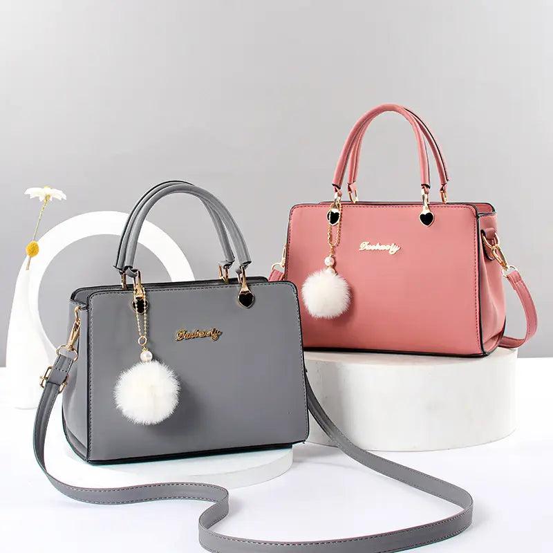 Leonor Signature Leather Bag